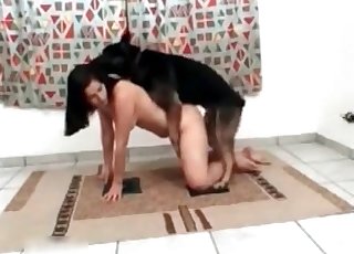 Astonishing chick plows with her trained doggy