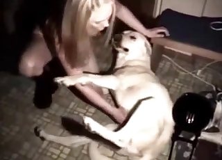 Golden zoofil blonde blows her own doggy