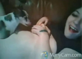 Zoo XXX looks mad with a thick brunette babe